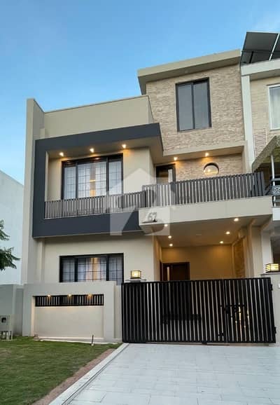 5 Marla A+ Construction Luxury Designer House Available For Sale 100% Direct Meeting With Owner