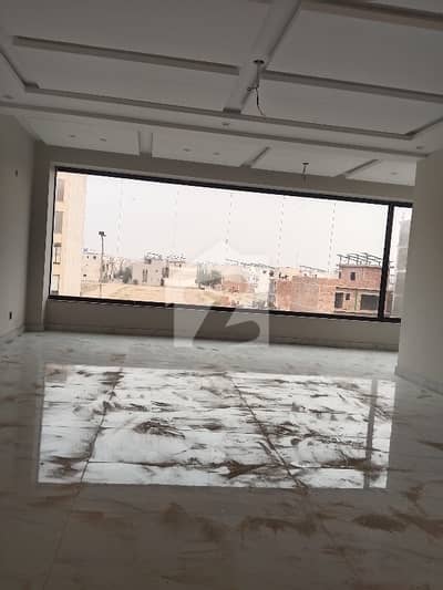 5M Commercial 1st Floor For Rent Available Near To Market And Masjid Mian Road