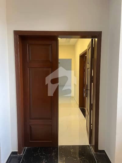 Luxurious 3-Bedroom apartment in Sector J, ASKARI V, Malir Cantt Karachi Luxurious 3-Bedroom apartment in Sector J, ASKARI V, Malir Cantt Karachi