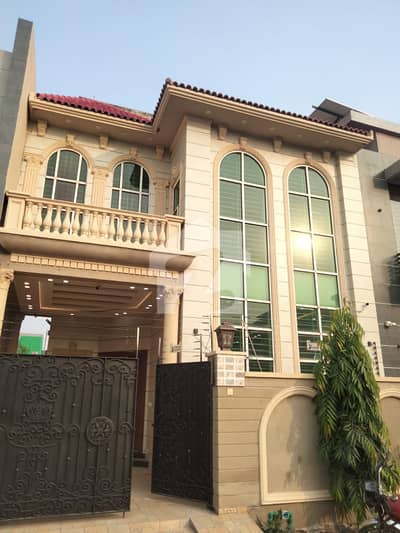 5 Marla House 3 Bedrooms For Sale In DHA Phase 9 Town Block D
