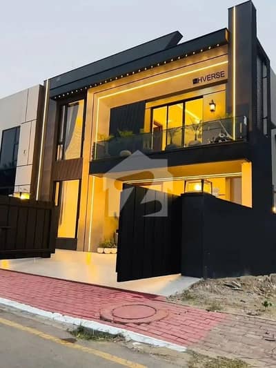 Upper Portion Of 10 Marla House Is Available For Rent In Bahria Town Lahore