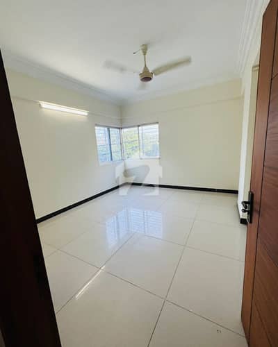 BRAND NEW HOUSE FOR SALE IN GULSHAN E IQBAL 13/D1