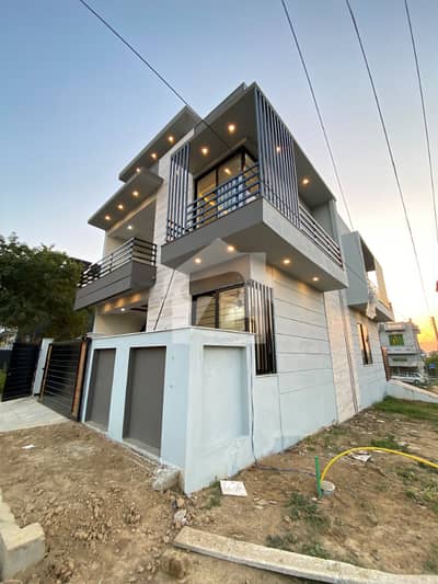 I-14/3 Brand New Untouch House Available For Sale