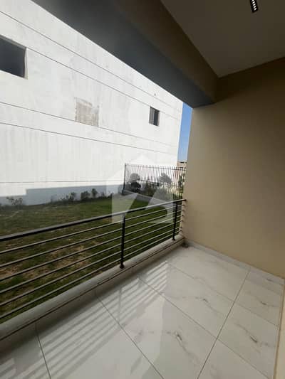 BRAND NEW 2-BED DD LUXURY APARTMENTS