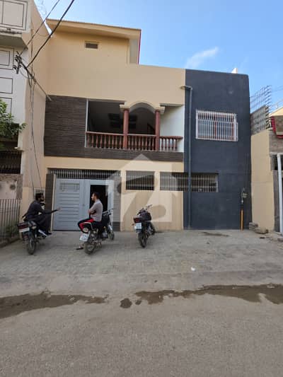 Classic Double Storey Family Home With Terrace & Spacious Rooftop!