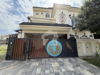 10 MARLA BRAND-NEW HOUSE FOR SALE