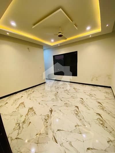 F-8 Beautiful House Available For Rent
