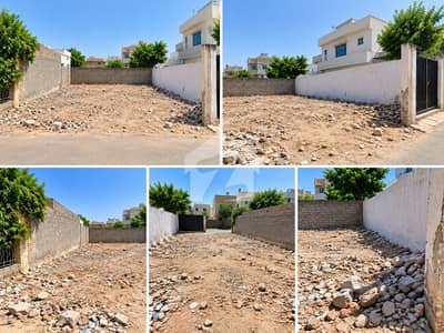 140 Square Yards Residential Plot In Stunning Model Colony - Malir Is Available For sale