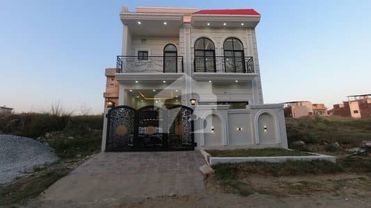 ایم پی سی ایچ ایس - بلاک سی 1 ایم پی سی ایچ ایس ۔ ملٹی گارڈنز,بی ۔ 17,اسلام آباد میں 4 کمروں کا 5 مرلہ مکان 2.5 کروڑ میں برائے فروخت۔ ایم پی سی ایچ ایس - بلاک سی 1 ایم پی سی ایچ ایس ۔ ملٹی گارڈنز,بی ۔ 17,اسلام آباد میں 4 کمروں کا 5 مرلہ مکان 2.5 کروڑ میں برائے فروخت۔
