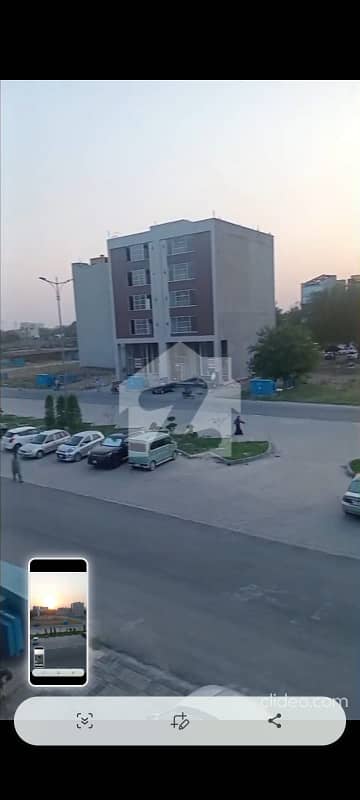 ڈی ایچ اے فیز 8 - کمرشل براڈوے ڈی ایچ اے فیز 8,ڈی ایچ اے ڈیفینس,لاہور میں 11 کمروں کا 16 مرلہ عمارت 20.0 لاکھ میں کرایہ پر دستیاب ہے۔