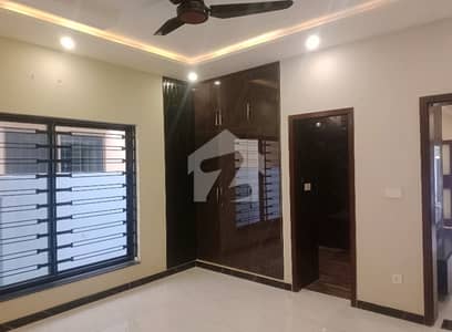 1 Kanal House In Bahria Town For sale At Good Location 1 Kanal House In Bahria Town For sale At Good Location