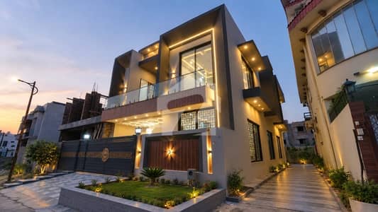 8 Marla Designer House For Sale In B-17 Islamabad