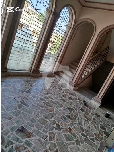 200 Sq. Yards G+2 Independent House For Sale In North Nazimabad Block R, Karachi 200 Sq. Yards G+2 Independent House For Sale In North Nazimabad Block R, Karachi