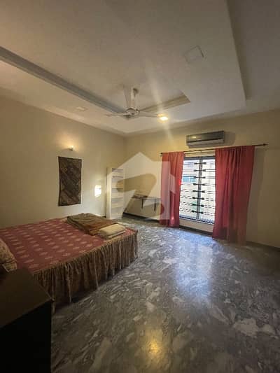 Furnished Upper Portion For Rent