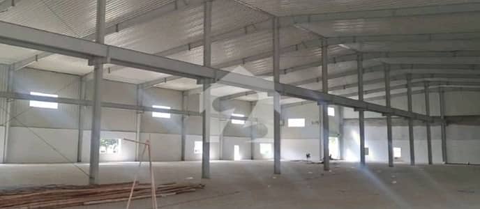 To rent You Can Find Spacious Factory In Multan Road
