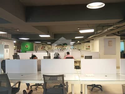 شاہراہِ فیصل کراچی میں 2 کنال Studio دفتر 35.0 لاکھ میں کرایہ پر دستیاب ہے۔