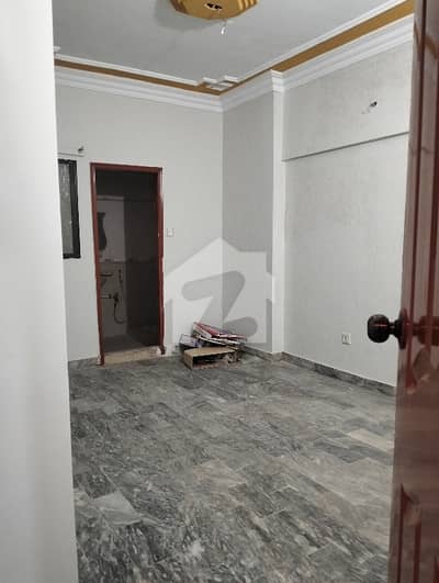 گلشن اقبال - بلاک 13-ڈی2 گلشنِ اقبال,گلشنِ اقبال ٹاؤن,کراچی میں 3 کمروں کا 4 مرلہ فلیٹ 1.25 کروڑ میں برائے فروخت۔