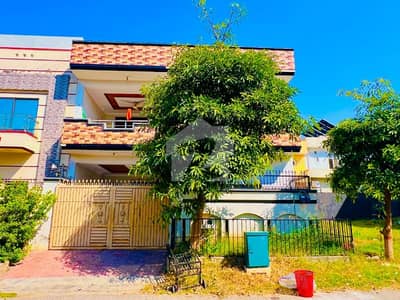8 MARLA HOUSE FOR SALE MULTI F-17 ISLAMABAD ALL FACILITY AVAILABLE CDA PPROVED