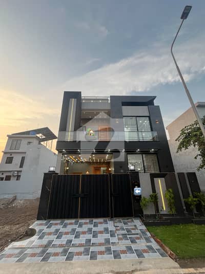 House Of 5 Marla In Park View City - Diamond Block Is Available