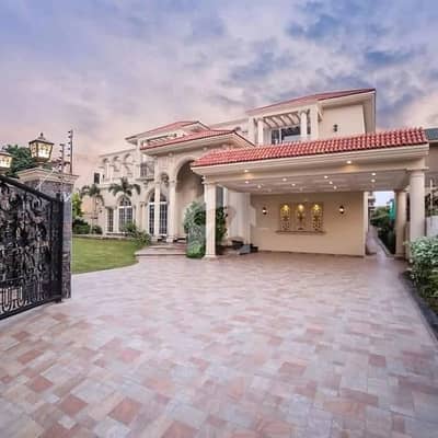 2 Kanal House Available