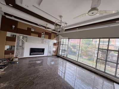 01 Kanal Double Unit House For Rent In Lack City Meadows Lahore.