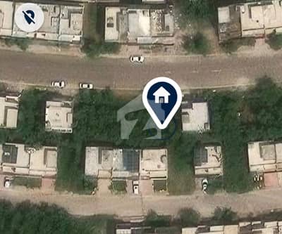 8 MARLA PLOT BEAUTIFUL LOCATION FOR SALE NEAR COMMERCIAL