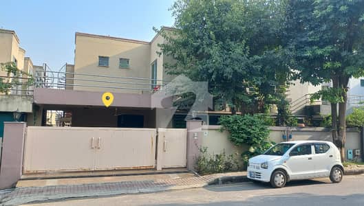 Park Face Villa Available For Sale in Safari Villas 3