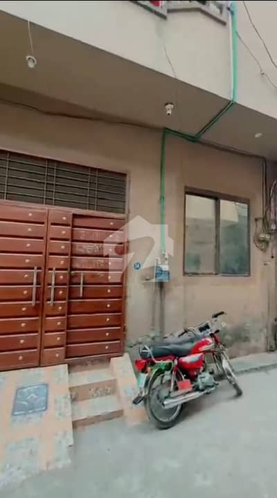 ندیم ٹاؤن لاہور میں 3 کمروں کا 2 مرلہ مکان 1.15 کروڑ میں برائے فروخت۔