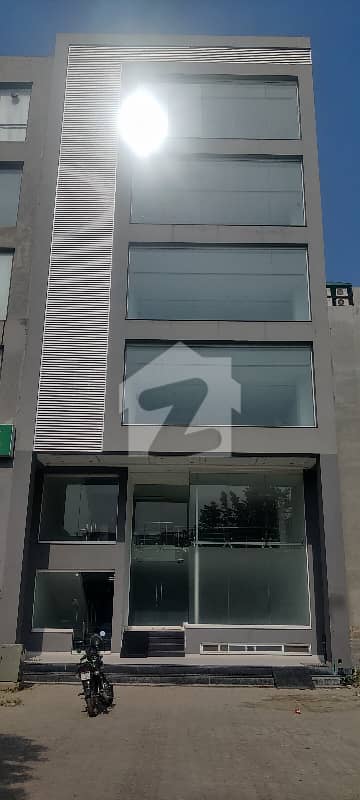 8 MARLA 1ST AND 2ND FLOOR (3600 SQF) SPACE AVAILABLE FOR RENT 8 MARLA 1ST AND 2ND FLOOR (3600 SQF) SPACE AVAILABLE FOR RENT