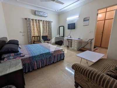 LUXURIOUS 4-BEDROOM DD/SD HOUSE FOR RENT