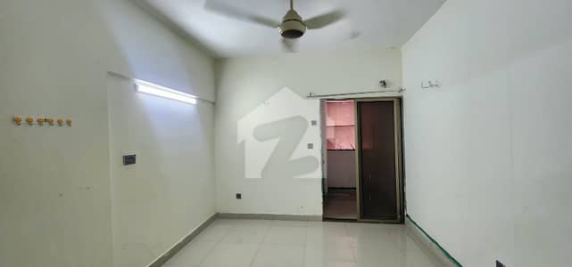 Reserve A Flat Of 1000 Square Feet Now In Clifton - Block 1