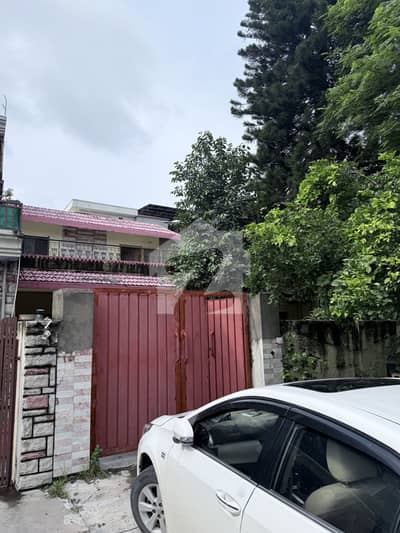G-9/4 35x70 Double Storey House For Sale (Reasonable Price) G-9/4 35x70 Double Storey House For Sale (Reasonable Price)