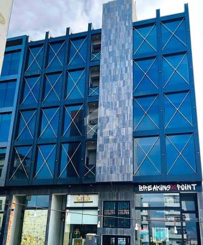 ڈی ایچ اے فیز 8 ڈی ایچ اے ڈیفینس,کراچی میں 9 مرلہ Studio دفتر 8.0 کروڑ میں برائے فروخت۔