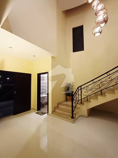 1000 Yards Like Brand-New Extra Ordinary Modernized Stylish Upper/Floor Superior four Master Bedrooms Proper Bunglow Portion Prime Locality