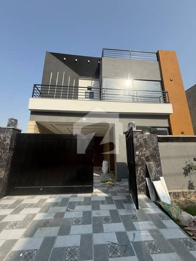5 Marla Triple Storey Brand New Luxury House For Sale | Buch Executives Villas Multan (Prime Location) Manik Block