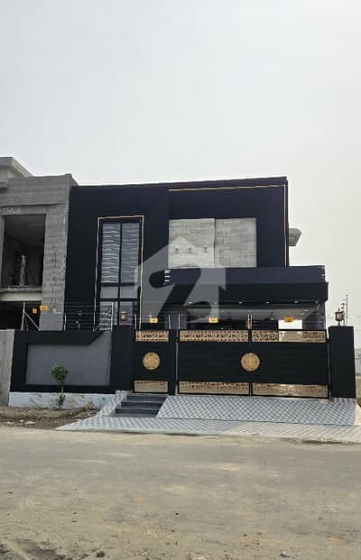 سینٹرل پارک ۔ بلاک جی سینٹرل پارک ہاؤسنگ سکیم,لاہور میں 4 کمروں کا 10 مرلہ مکان 2.55 کروڑ میں برائے فروخت۔ سینٹرل پارک ۔ بلاک جی سینٹرل پارک ہاؤسنگ سکیم,لاہور میں 4 کمروں کا 10 مرلہ مکان 2.55 کروڑ میں برائے فروخت۔