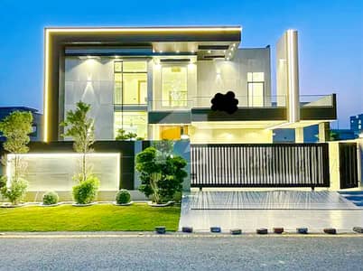 10 Marla Fully Furnished Modren Luxury House For Rent In Bahria Town Lahore