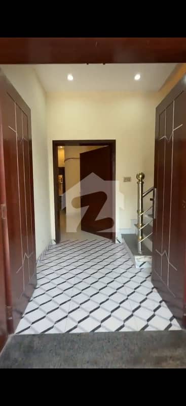 10 Marla Ultra Modern Full House Available for Rent in Central Park Housing Scheme Lahore | Prime Location | Ideal for Families