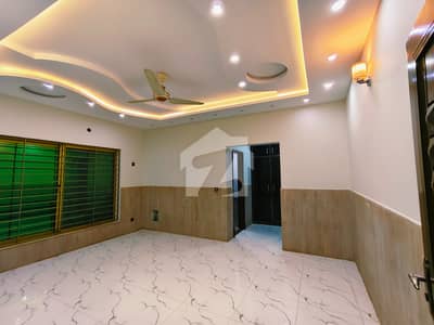 10 Mrla Slightly Used Lush Condition House For Sale In Bahria Town Phase 8 Rawalpindi 10 Mrla Slightly Used Lush Condition House For Sale In Bahria Town Phase 8 Rawalpindi