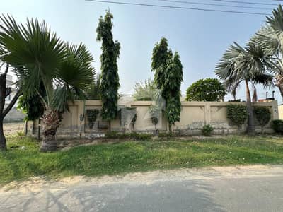 2 Kanal Single-Story Semi-Commercial House for Sale in Valencia Town, Lahore