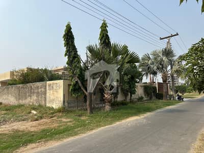 2 Kanal Single-Story Semi-Commercial House for Sale in Valencia Town, Lahore