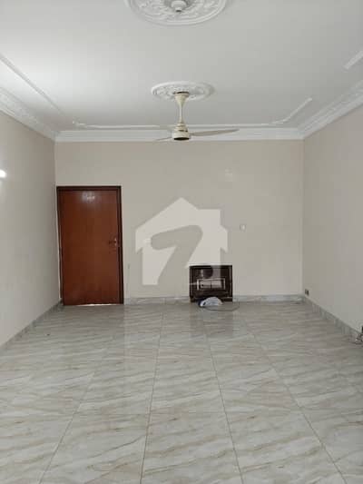 Ideal Location 10 Marla House For Sale In Model Town Extension Lahore