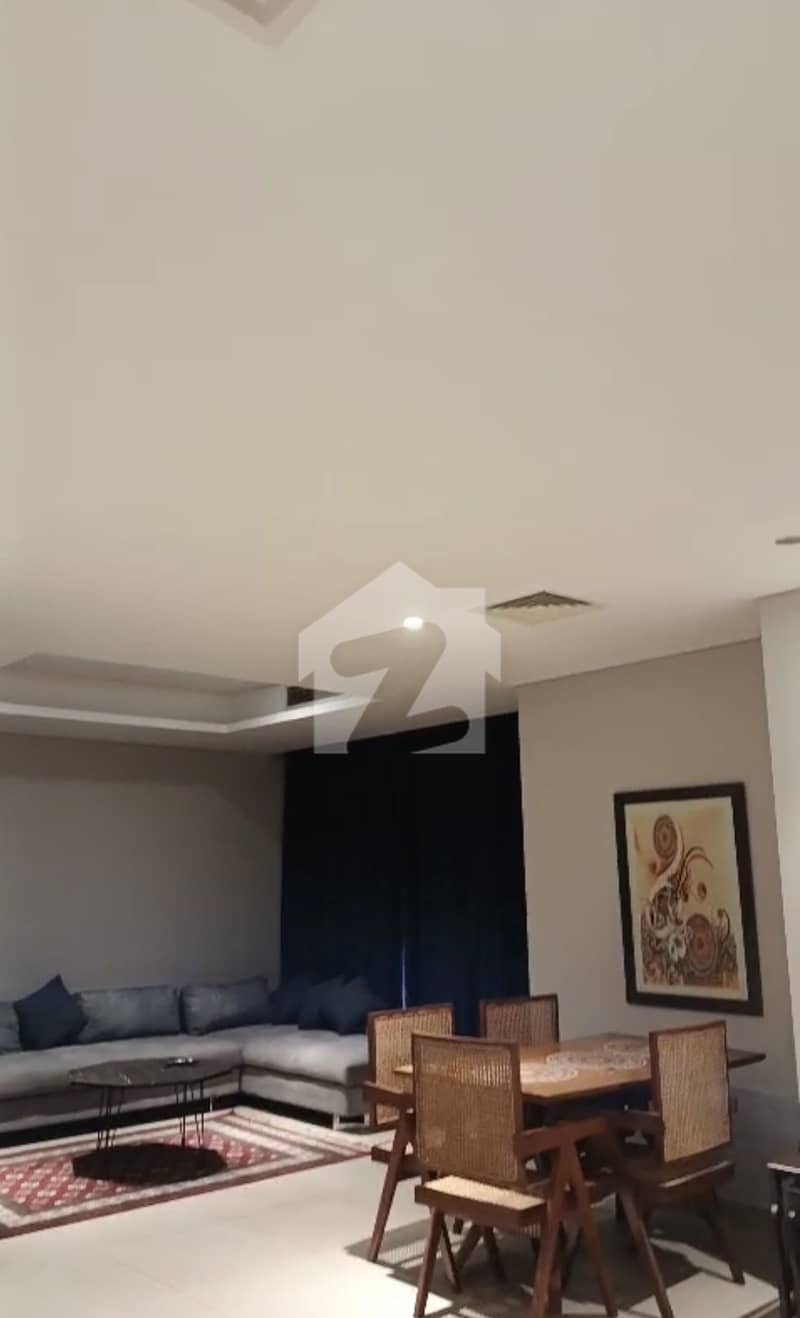 8 8