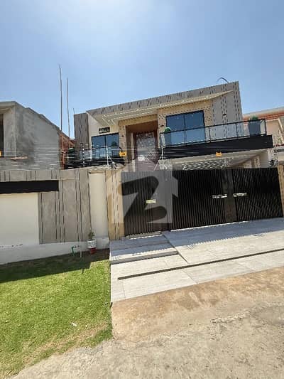 21 Marla Sleek Ultra Modern Designer Home For Sale 21 Marla Sleek Ultra Modern Designer Home For Sale