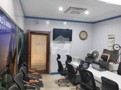 ڈی ایچ اے فیز 3 - بلاک وائے ڈی ایچ اے فیز 3,ڈی ایچ اے ڈیفینس,لاہور میں 2 مرلہ Studio دفتر 1.1 کروڑ میں برائے فروخت۔