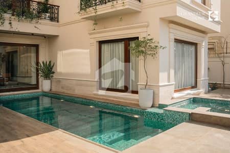 1000 Yards Classic Design Mansion For Sale - DHA Phase 8 Zone A - A+ Construction