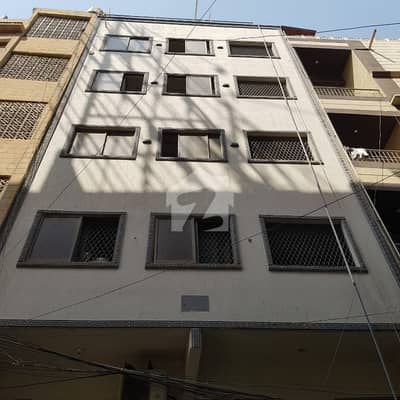 اختر کالونی جمشید ٹاؤن,کراچی میں 3 کمروں کا 4 مرلہ فلیٹ 85.0 لاکھ میں برائے فروخت۔