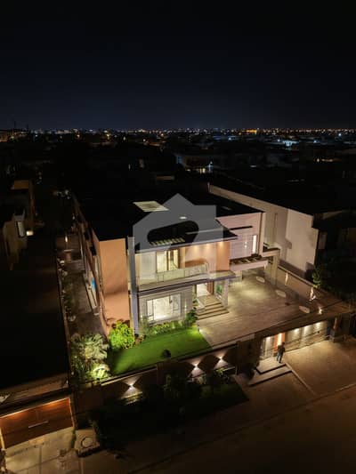 800 Sq. Yards Luxury Bungalow For Sale in DHA Phase 6 - Designed by Sohail Shah