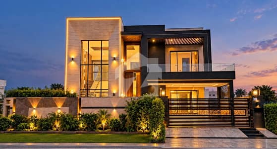 ڈی ایچ اے فیز 8 - بلاک ڈبلیو ڈی ایچ اے فیز 8,ڈی ایچ اے ڈیفینس,لاہور میں 5 کمروں کا 1 کنال مکان 13.5 کروڑ میں برائے فروخت۔