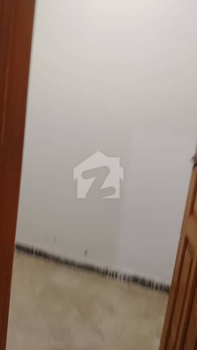 1 Kanal House For Rent